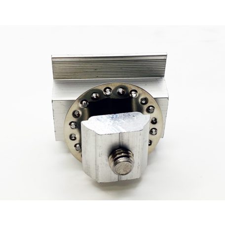 Köztes leszorító komplett földelő lemezzel W50B sínhez Ezüst szin